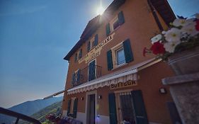 Osteria Manciana Con Alloggio Monte Generoso